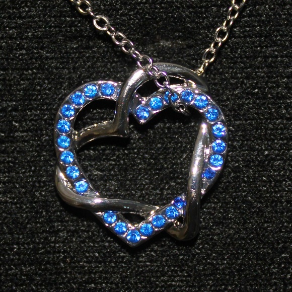 Jewelry - Blue Crystal Heart Shaped Necklace